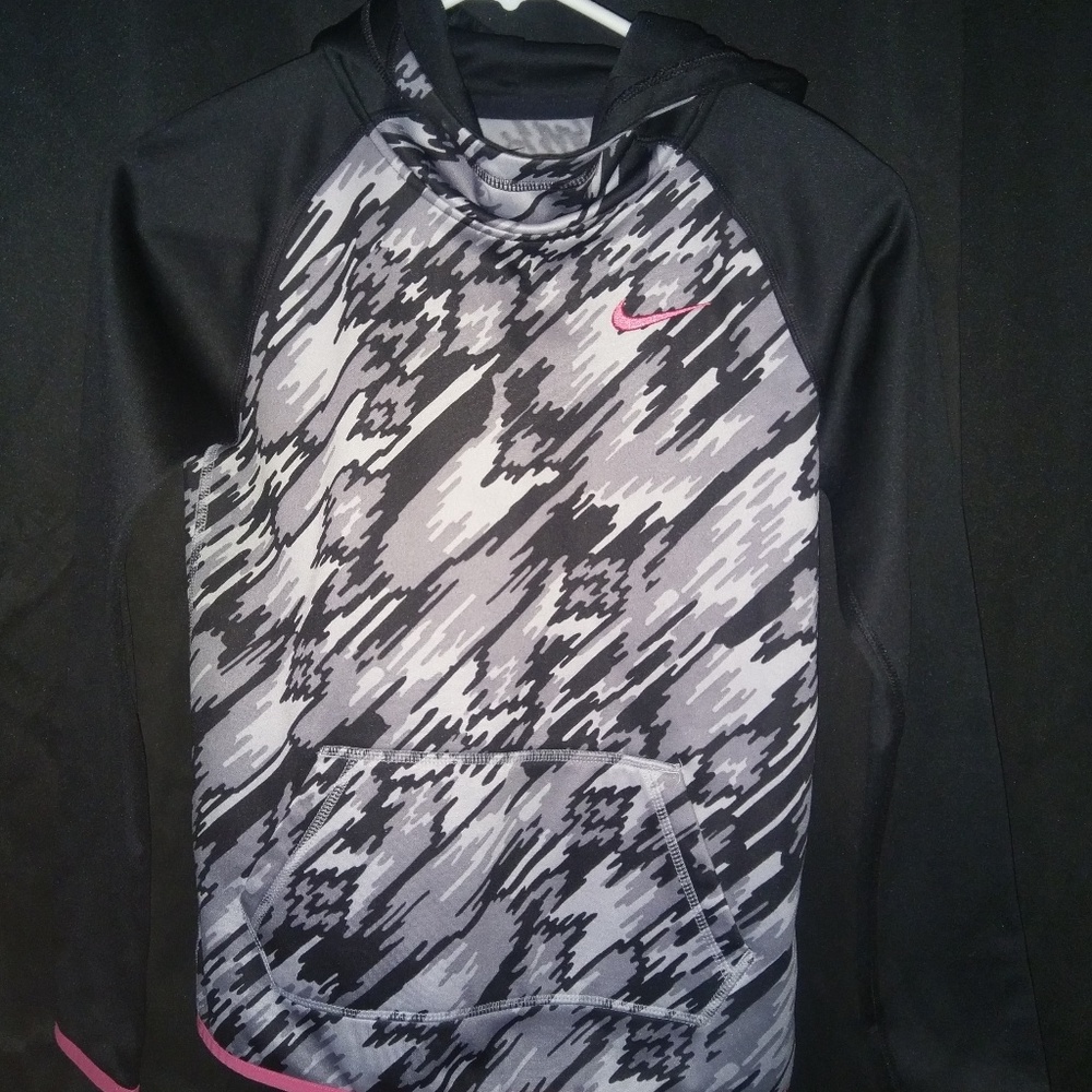 Nike Fitness Pullover Hoodie